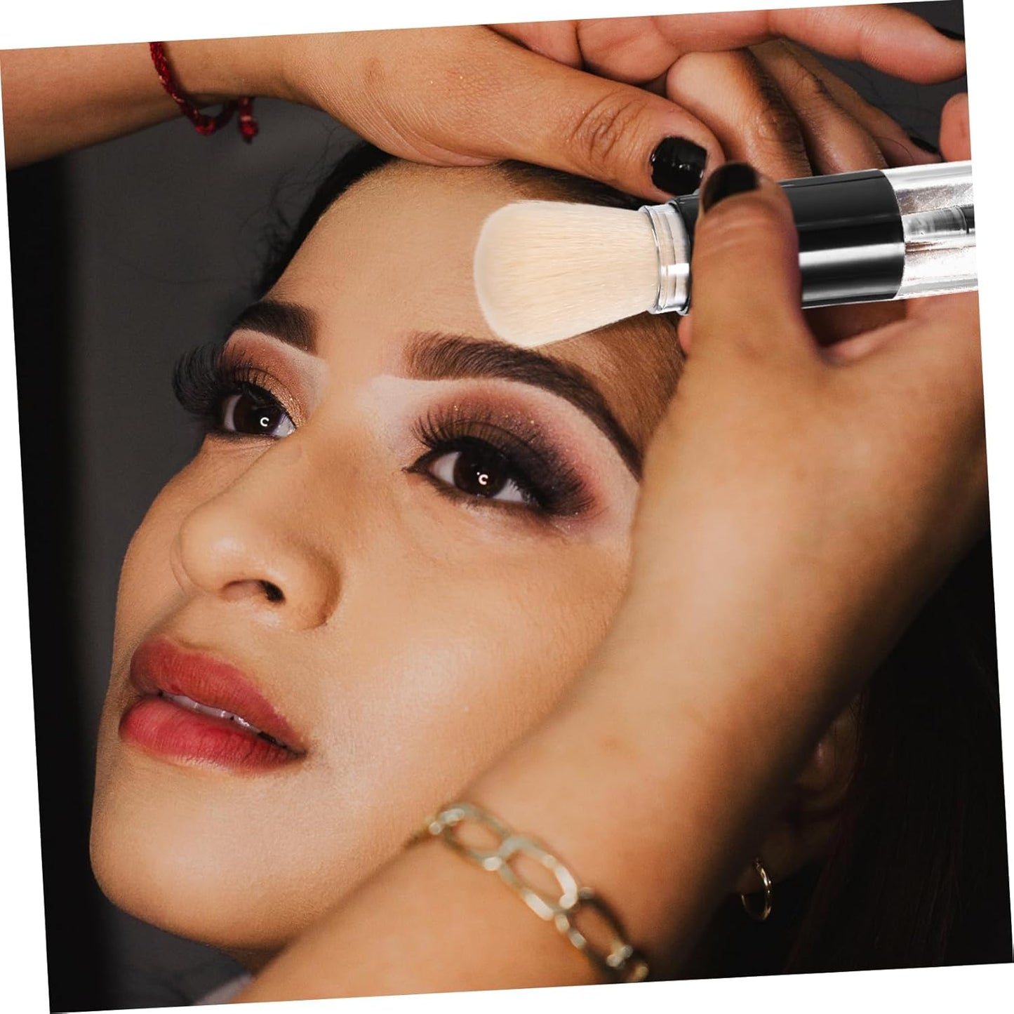 Facial Makeup Brush Soft Bristles Portable Powder Brush for Women Detail